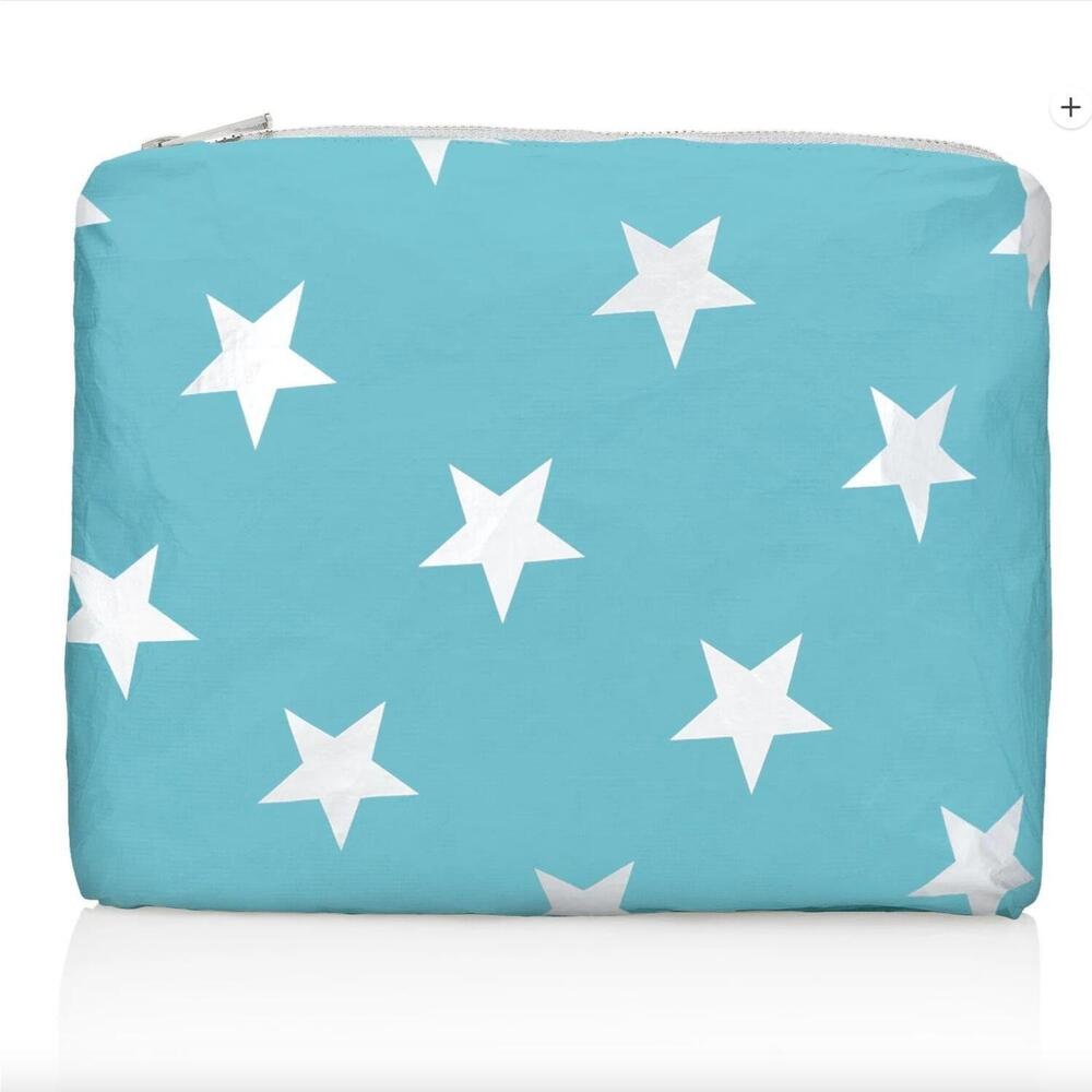 NEW HI LOVE TRAVEL women's medium zipper pack in capri sea shimmer star